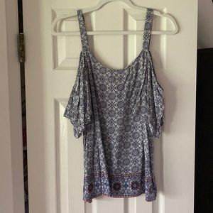 Cold shoulder top